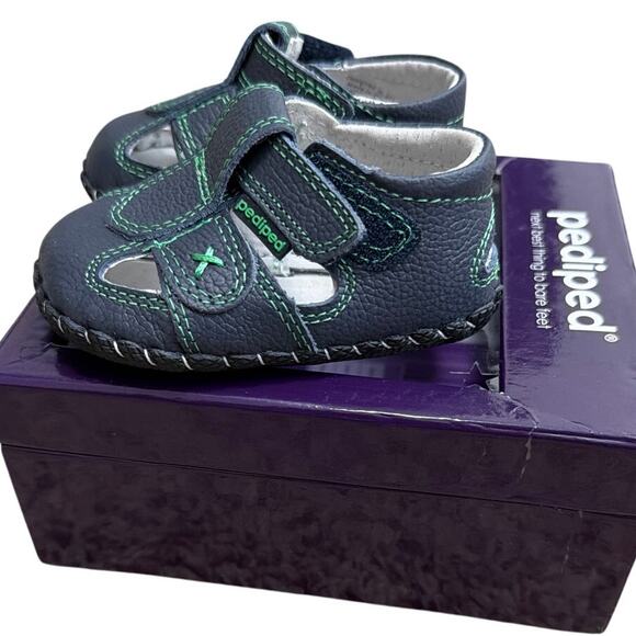 Pediped Originals Martin sandals in navy and green size 0-6 months new - Picture 1 of 7